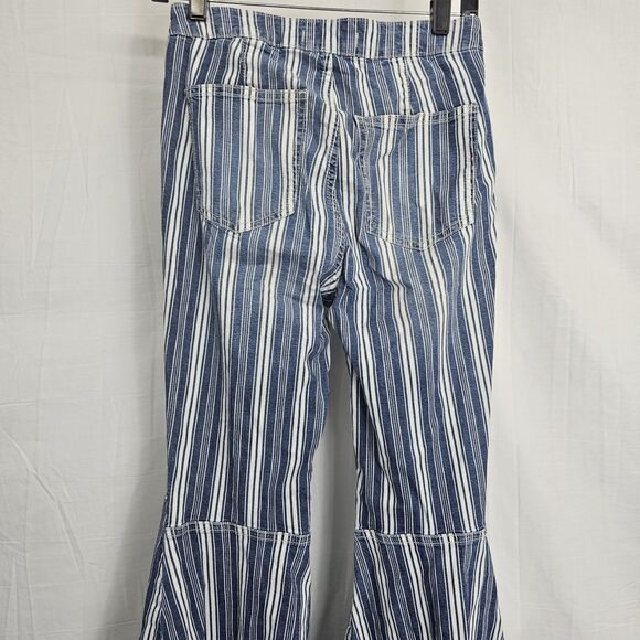 FREE PEOPLE Just Float On Flare Printed Striped Denim Jeans Size 27 Boho - Picture 8 of 8